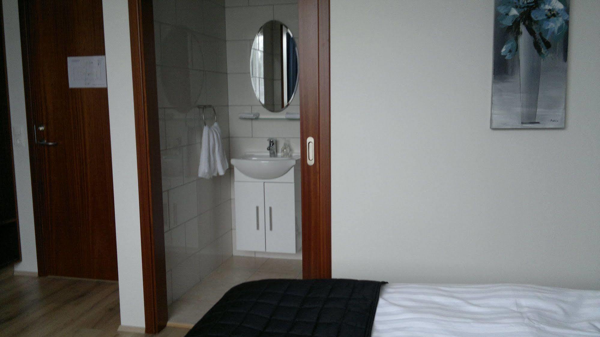 Hotel Grasteinn - Airport Hotel Keflavik Luaran gambar